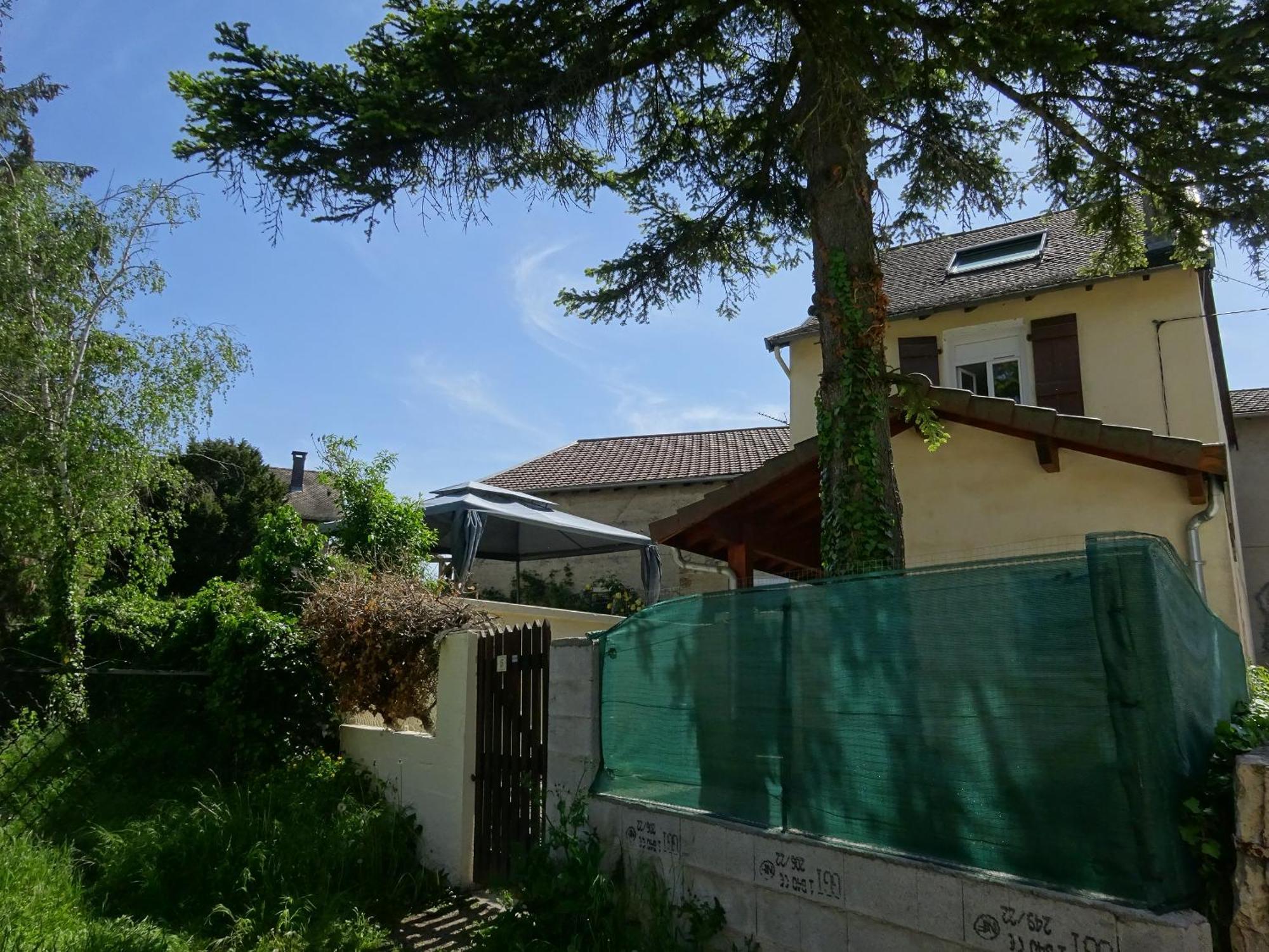 Gite Des Pleiades Villemoirieu Exterior foto